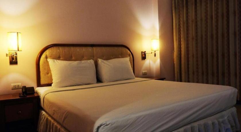 Western Grand Hotel Ratchaburi Ban Bang Kra Экстерьер фото
