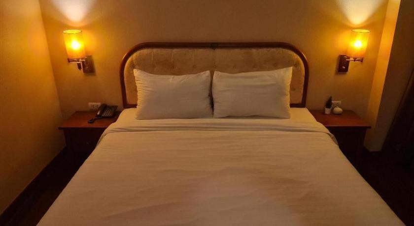 Western Grand Hotel Ratchaburi Ban Bang Kra Экстерьер фото